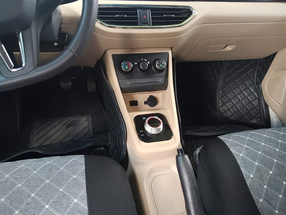 Changan Kuayue Cross Star V7 EV