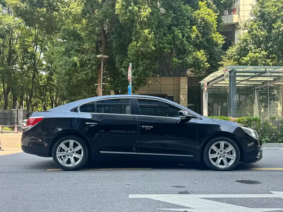 Buick Lacrosse