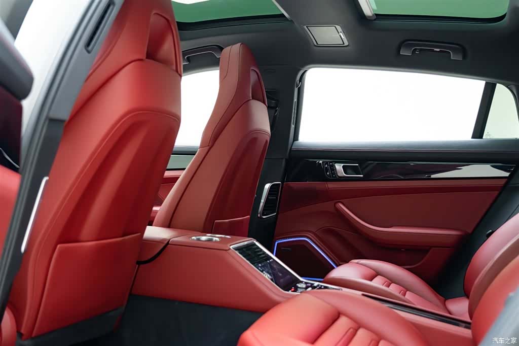 Porsche Panamera, 2021 10