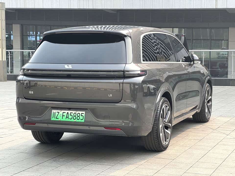 Li Auto Ideal L8