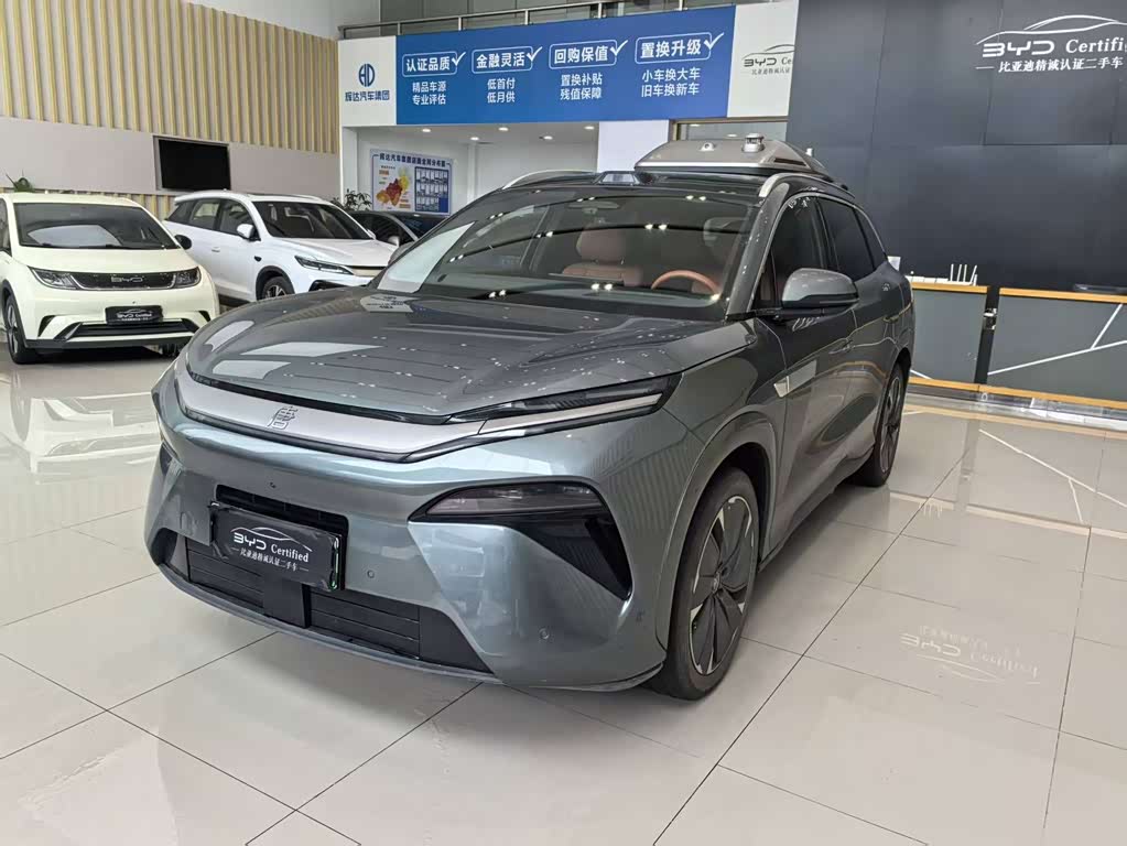 BYD Tang L