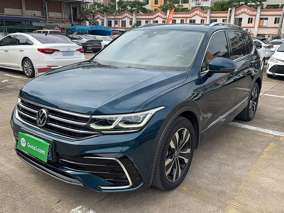 Volkswagen Tiguan L