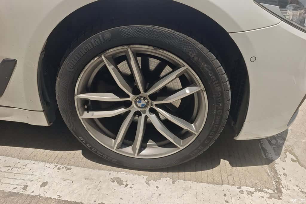 BMW 5 Series, 2018 6