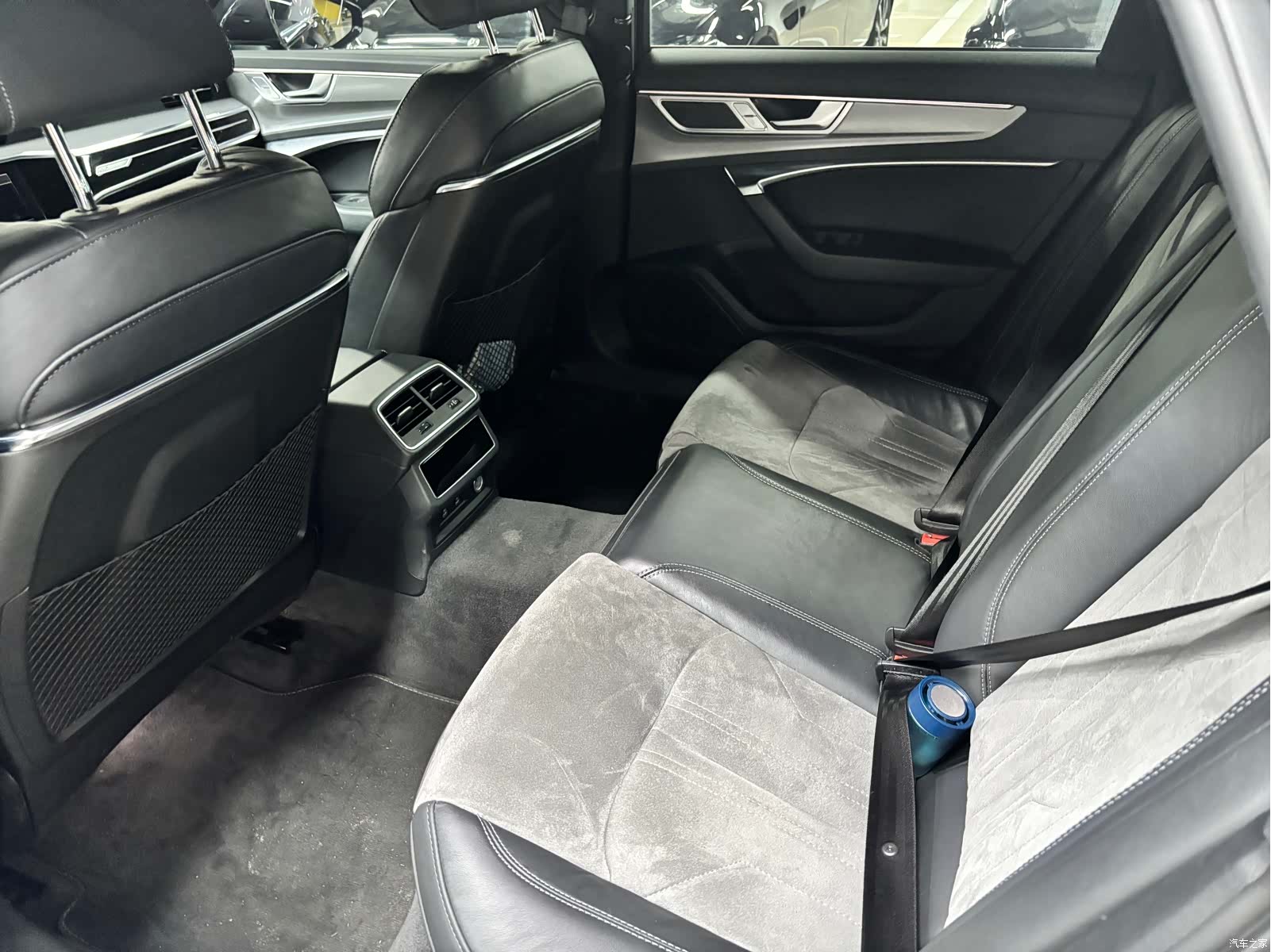 Audi A6L, 2023 8
