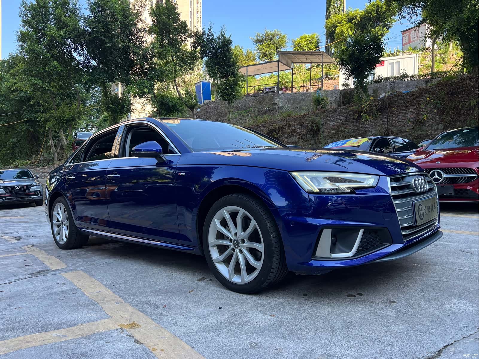Audi A4L, 2019 3
