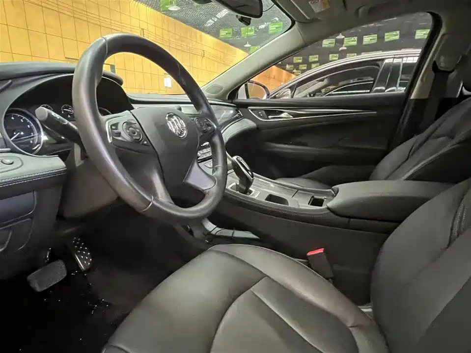 Buick Lacrosse