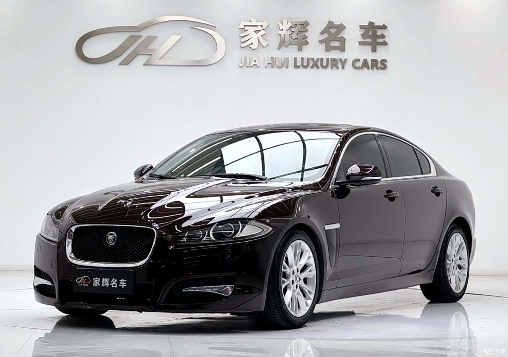 Jaguar XF, 2013 1
