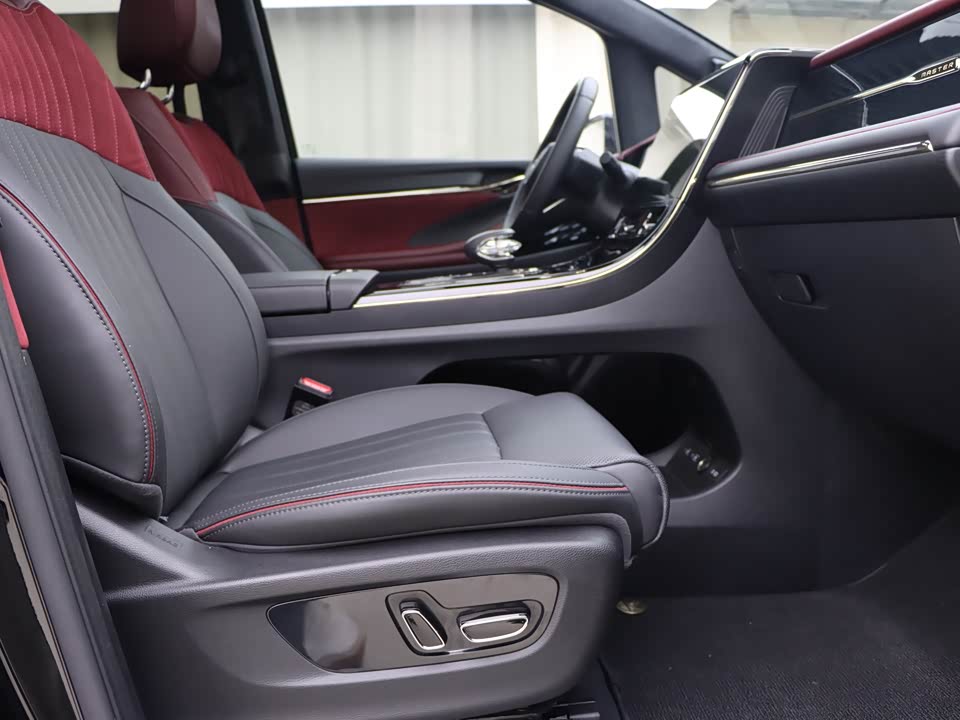 Trumpchi Trumpchi M8