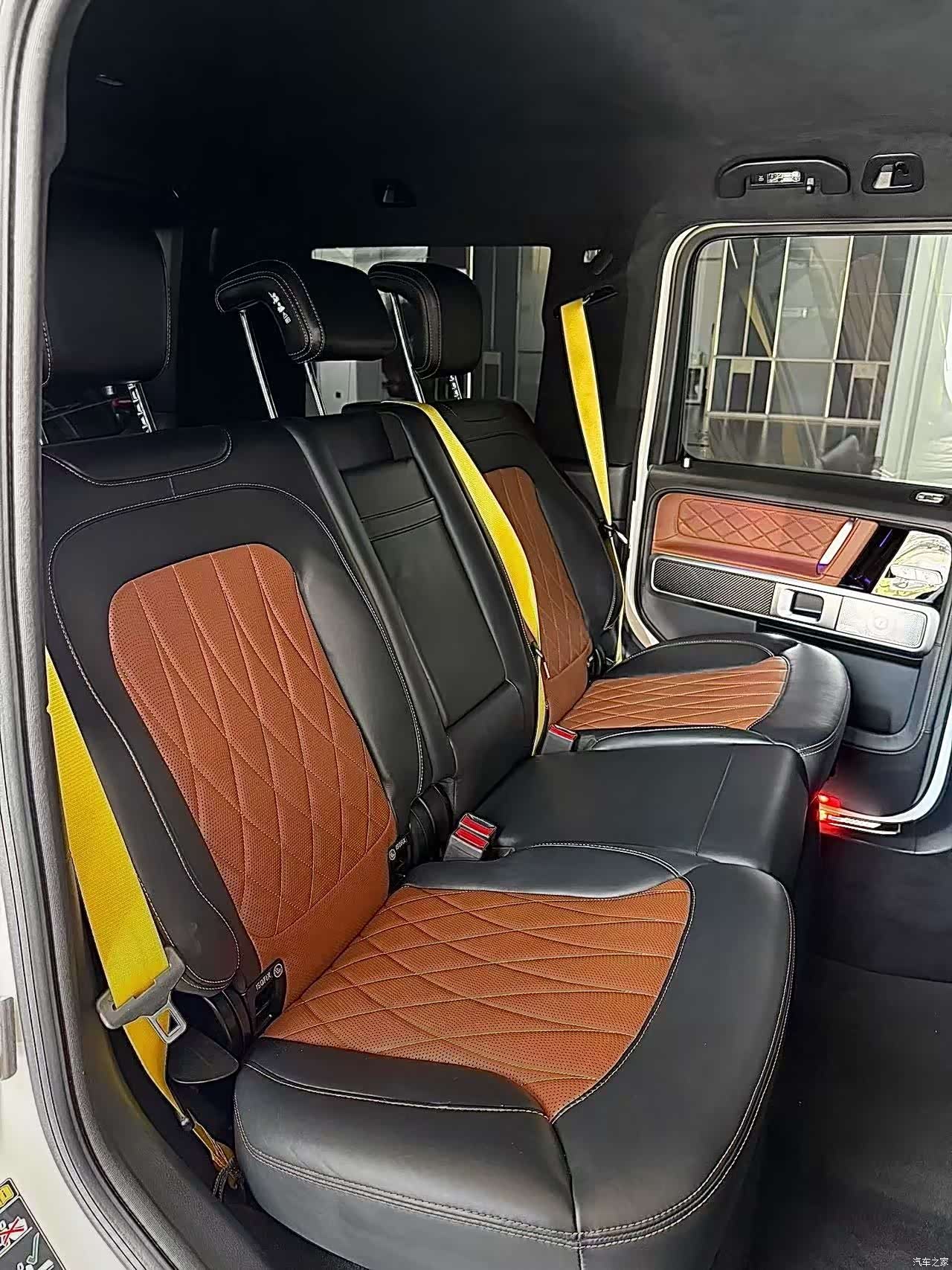 Mercedes-Benz G-Class, 2024 6