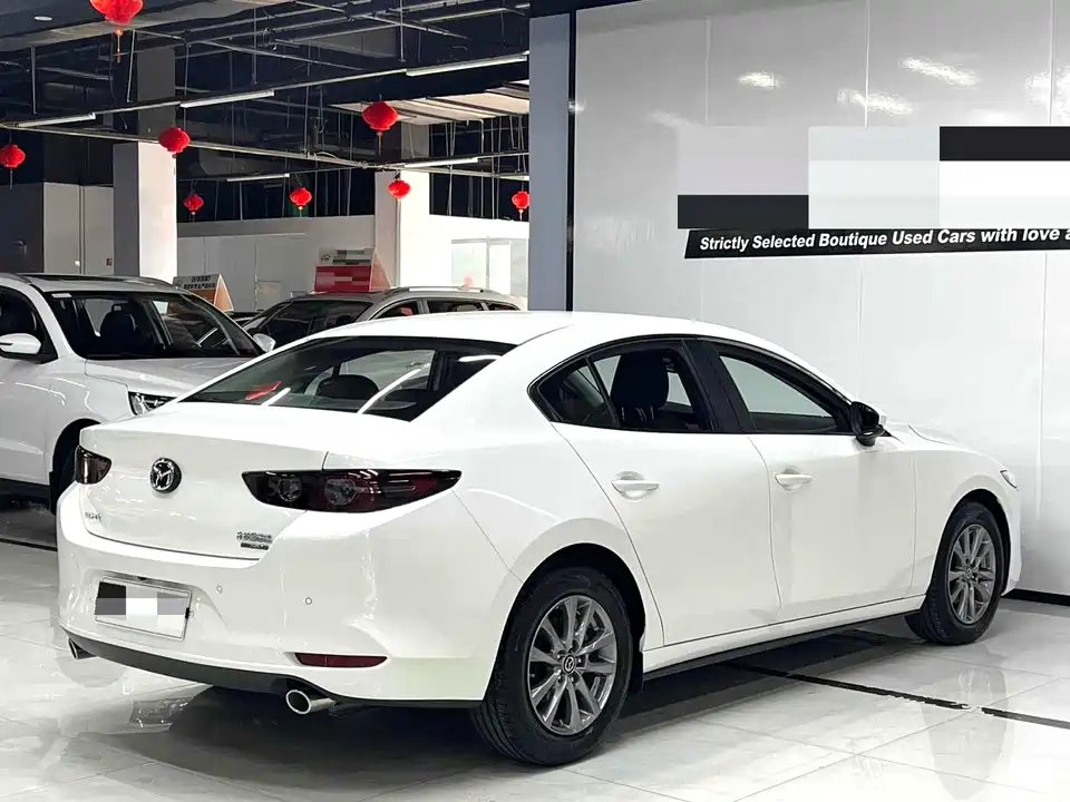 Mazda 3 Angkesaila
