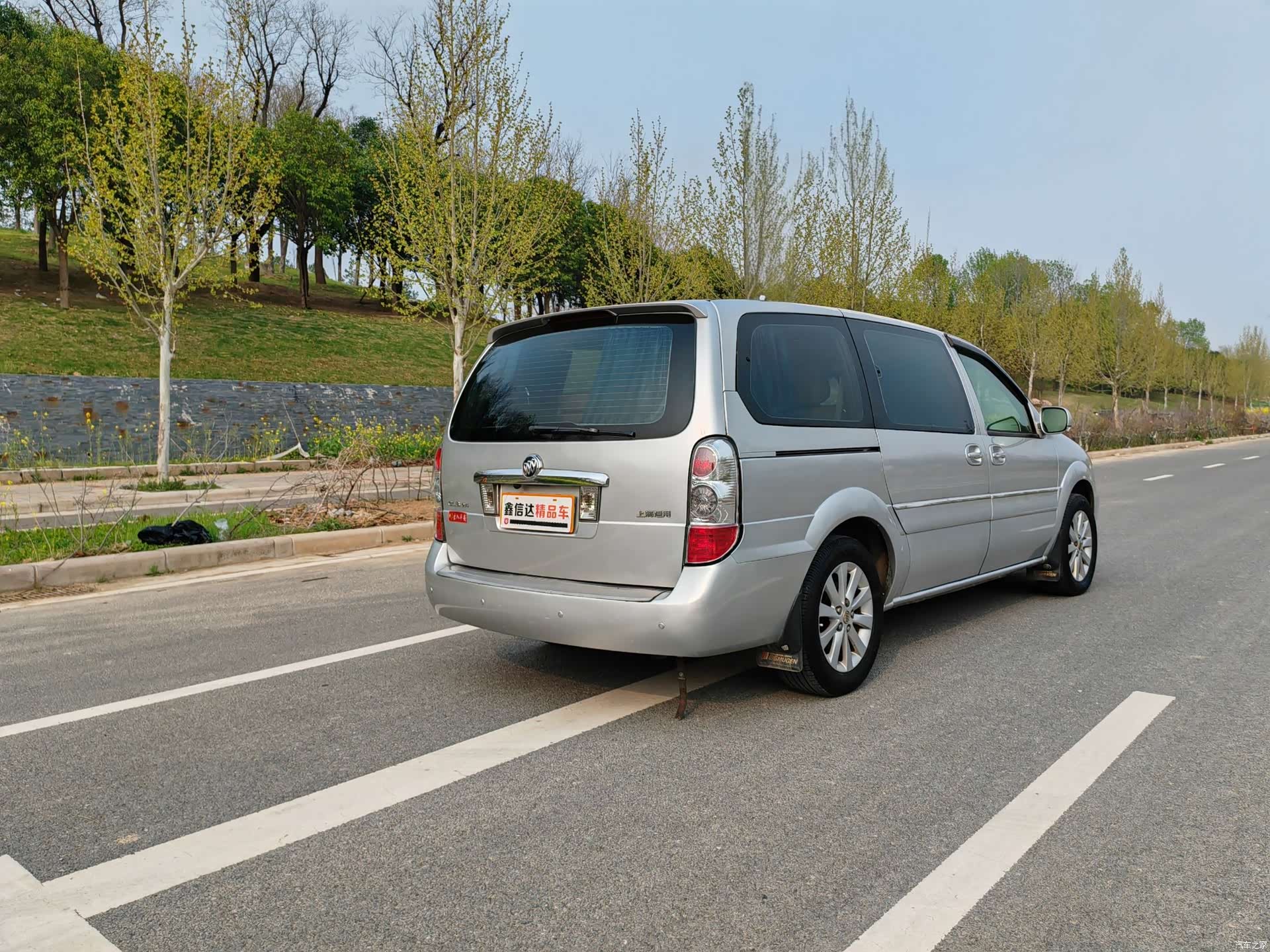 Buick GL8, 2015 16
