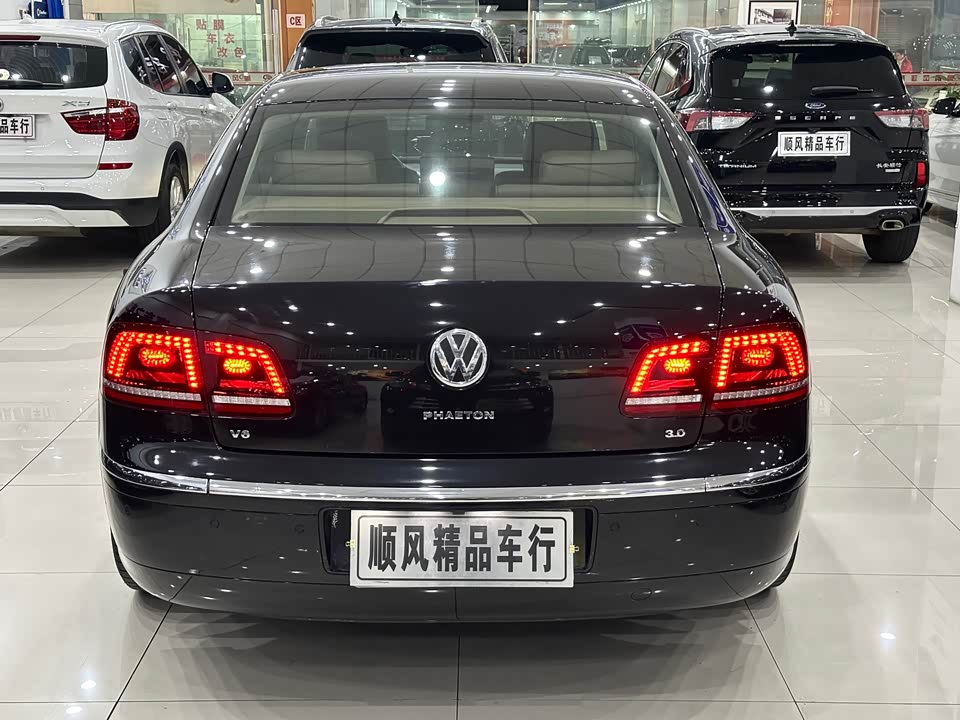 Volkswagen Phaeton