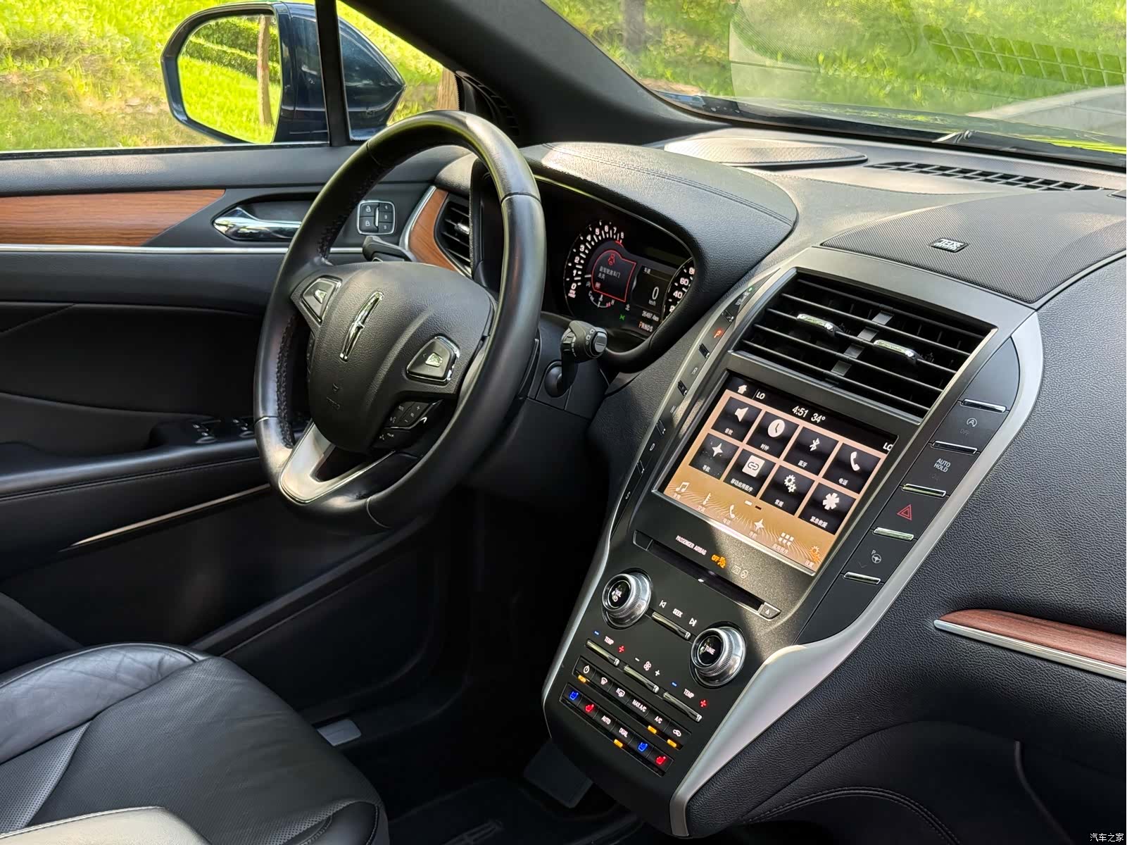 Lincoln MKC, 2017 33