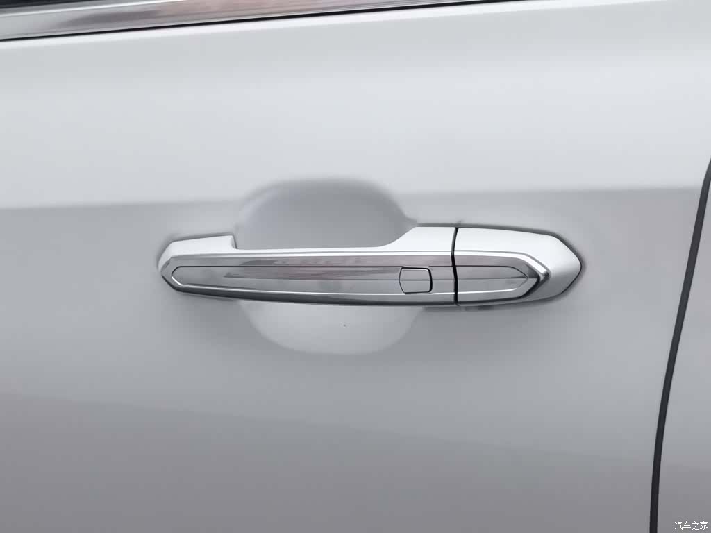 Cadillac XT4, 2022 18