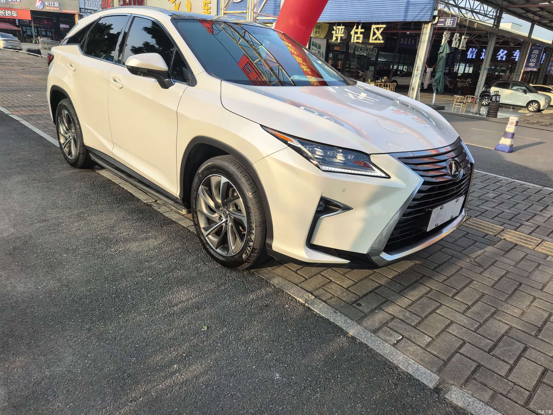 Lexus RX, 2019 4