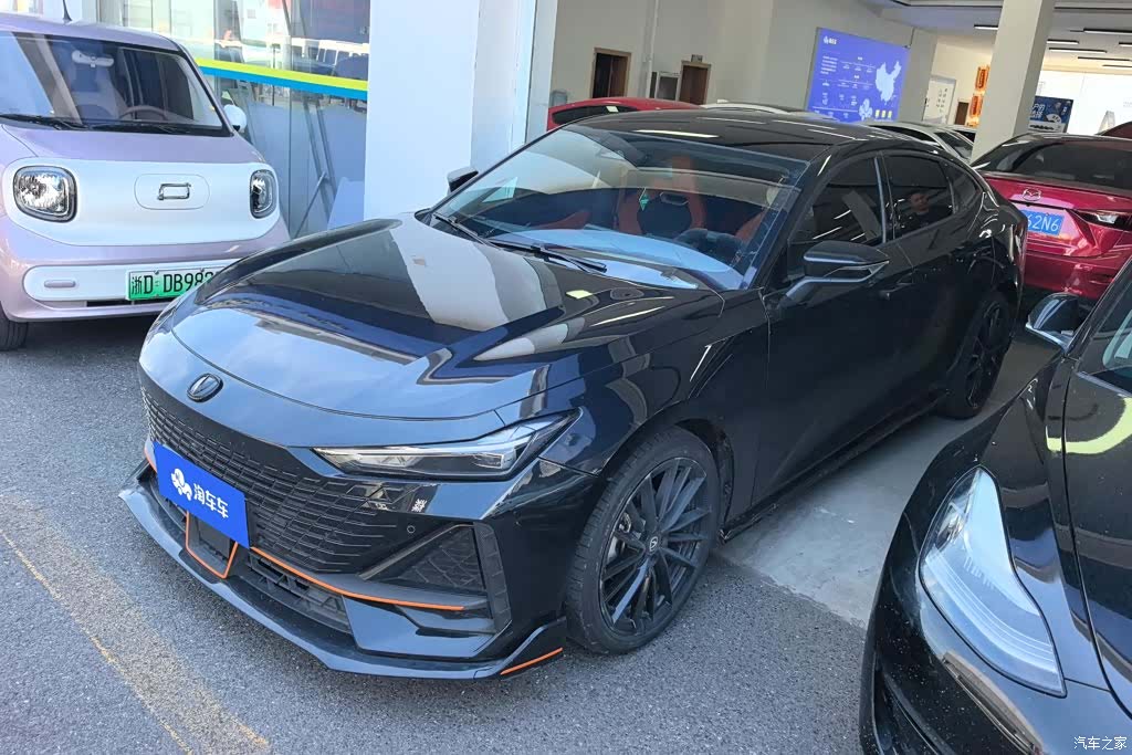 Changan UNI-V, 2023 1