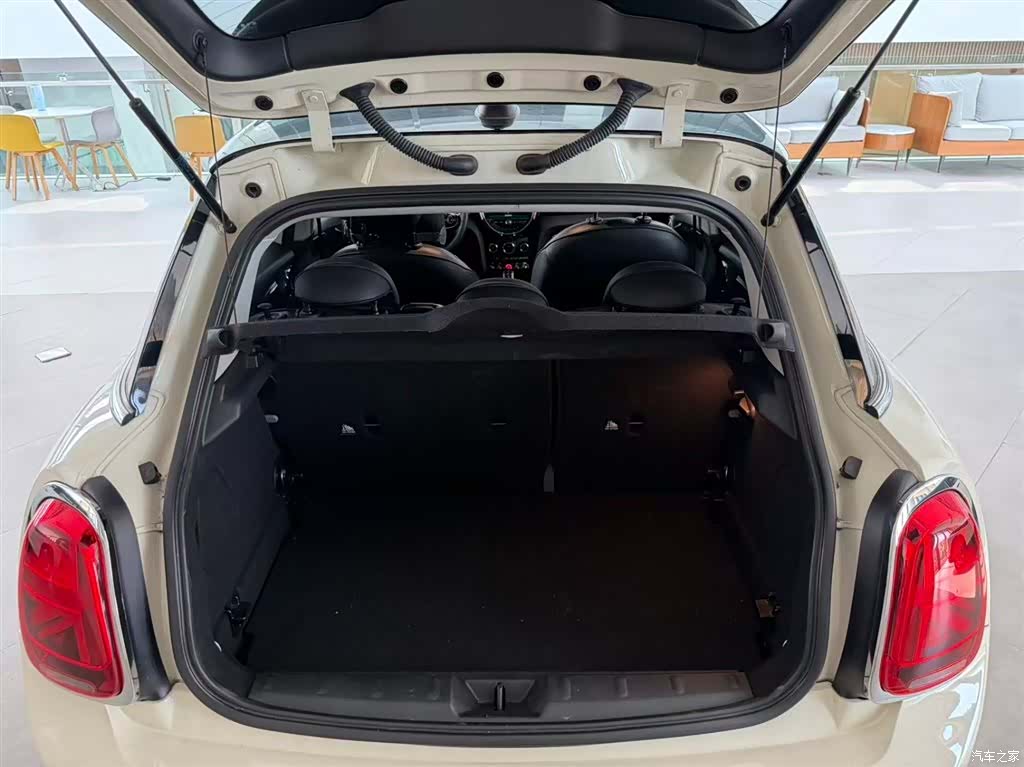 Mini Cooper, 2019 14