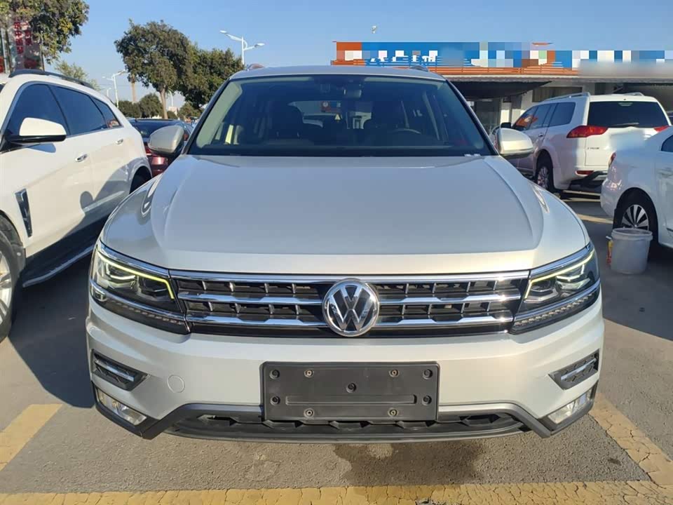 Volkswagen Tiguan L