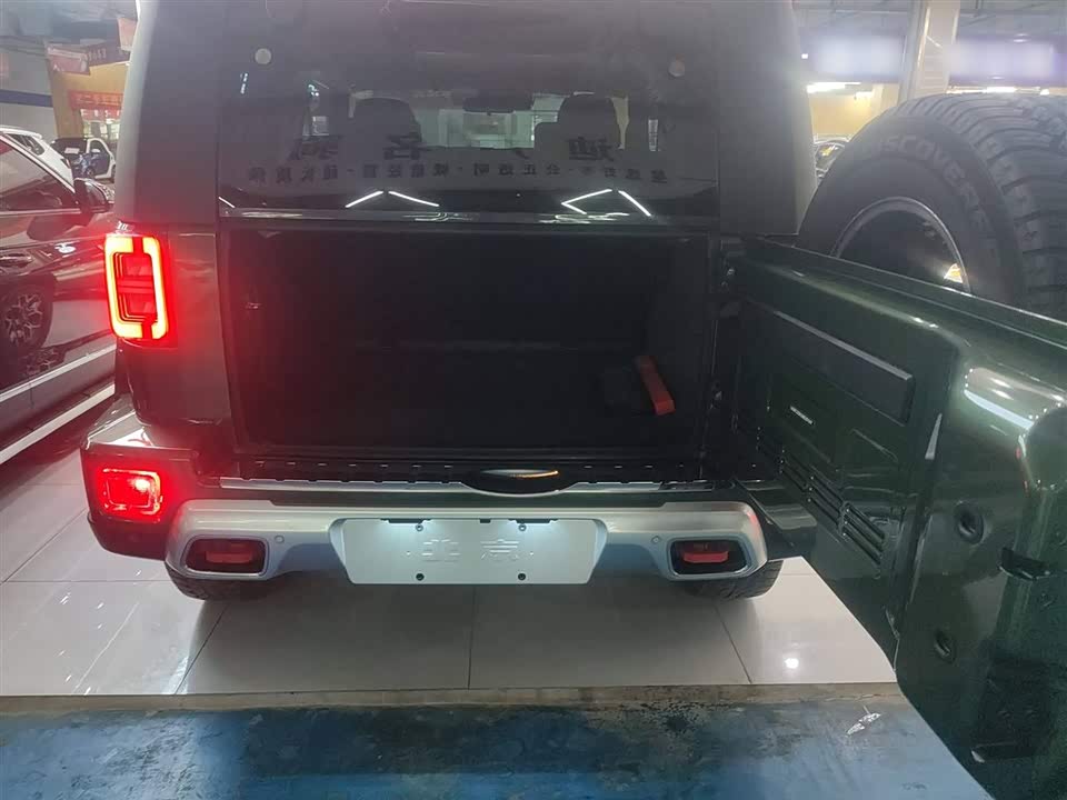 Beijing BJ40