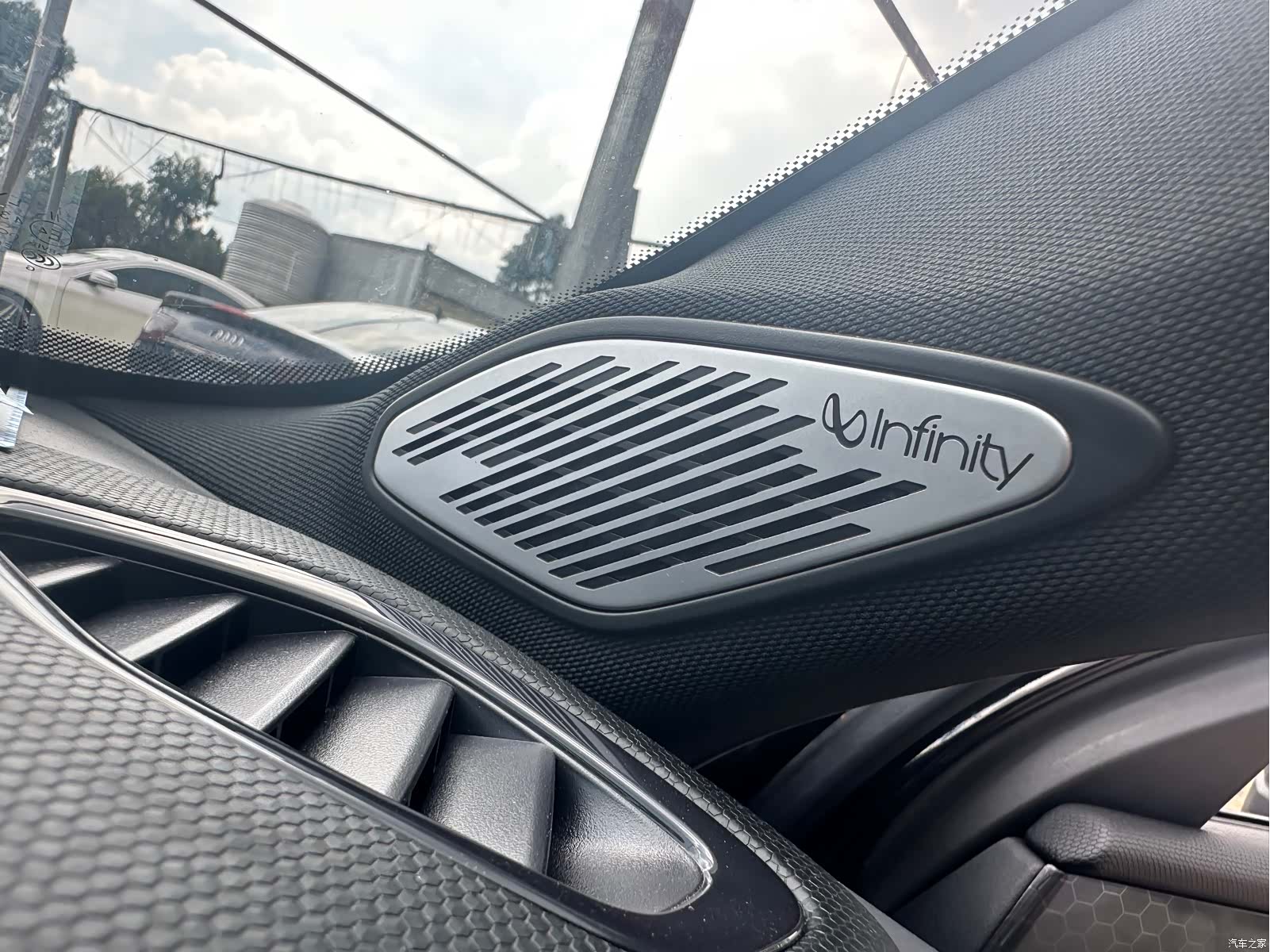 Lynk & Co 02, 2022 12