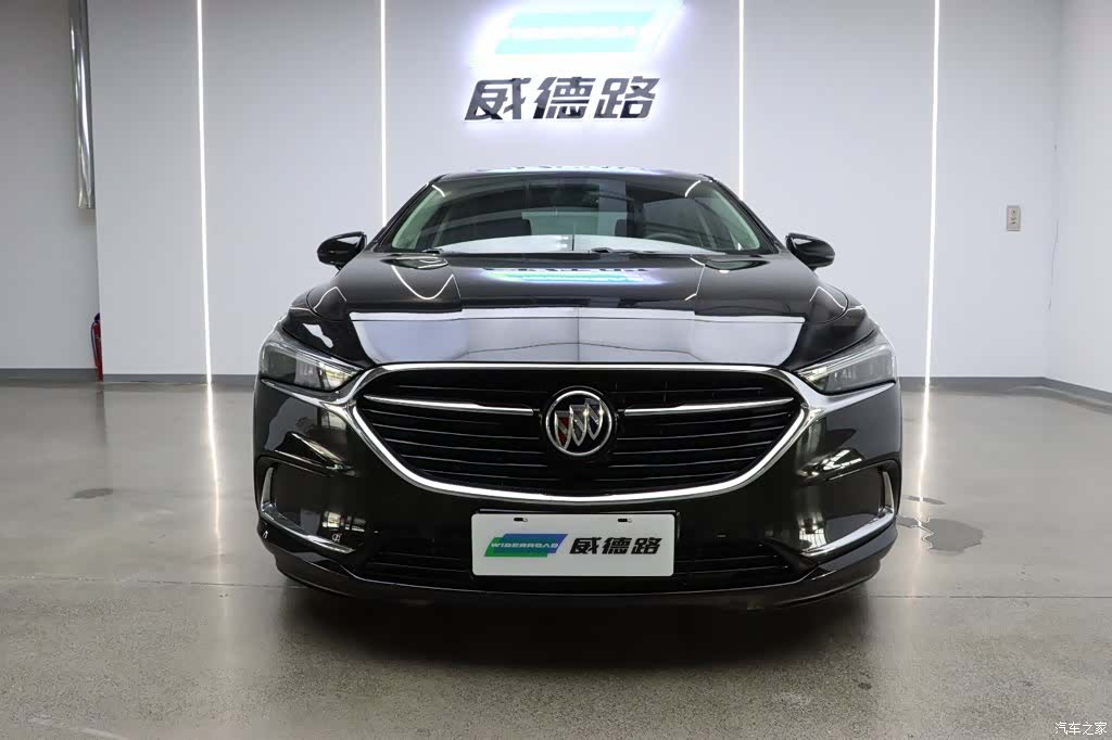 Buick LaCrosse, 2022 2
