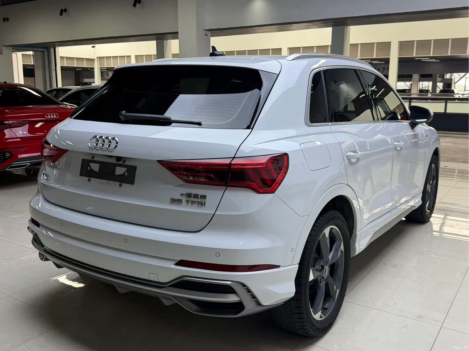 Audi Q3, 2022 18