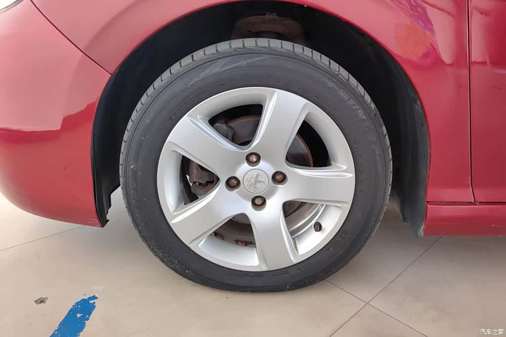 Peugeot 308, 2014 6