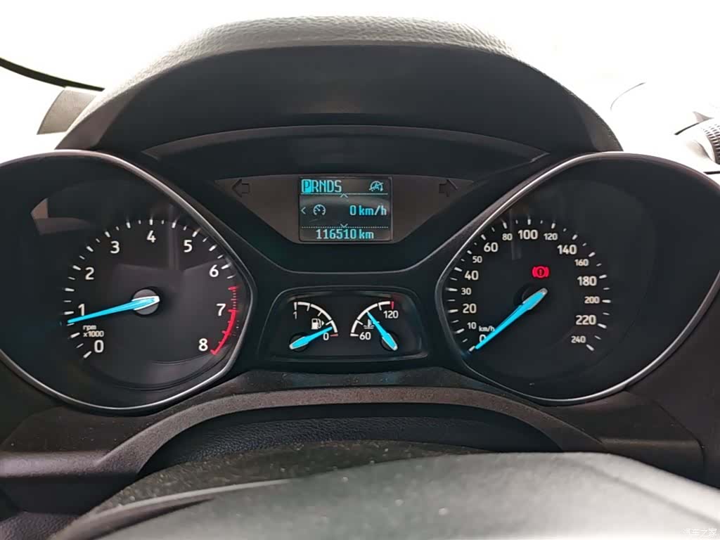 Ford Kuga, 2018 12