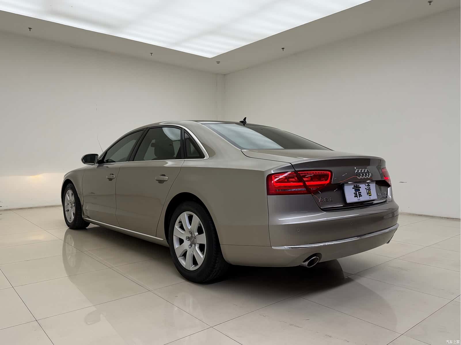 Audi A8L, 2015 все фото