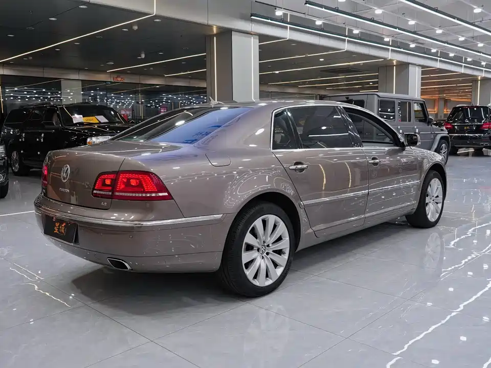 Volkswagen Phaeton