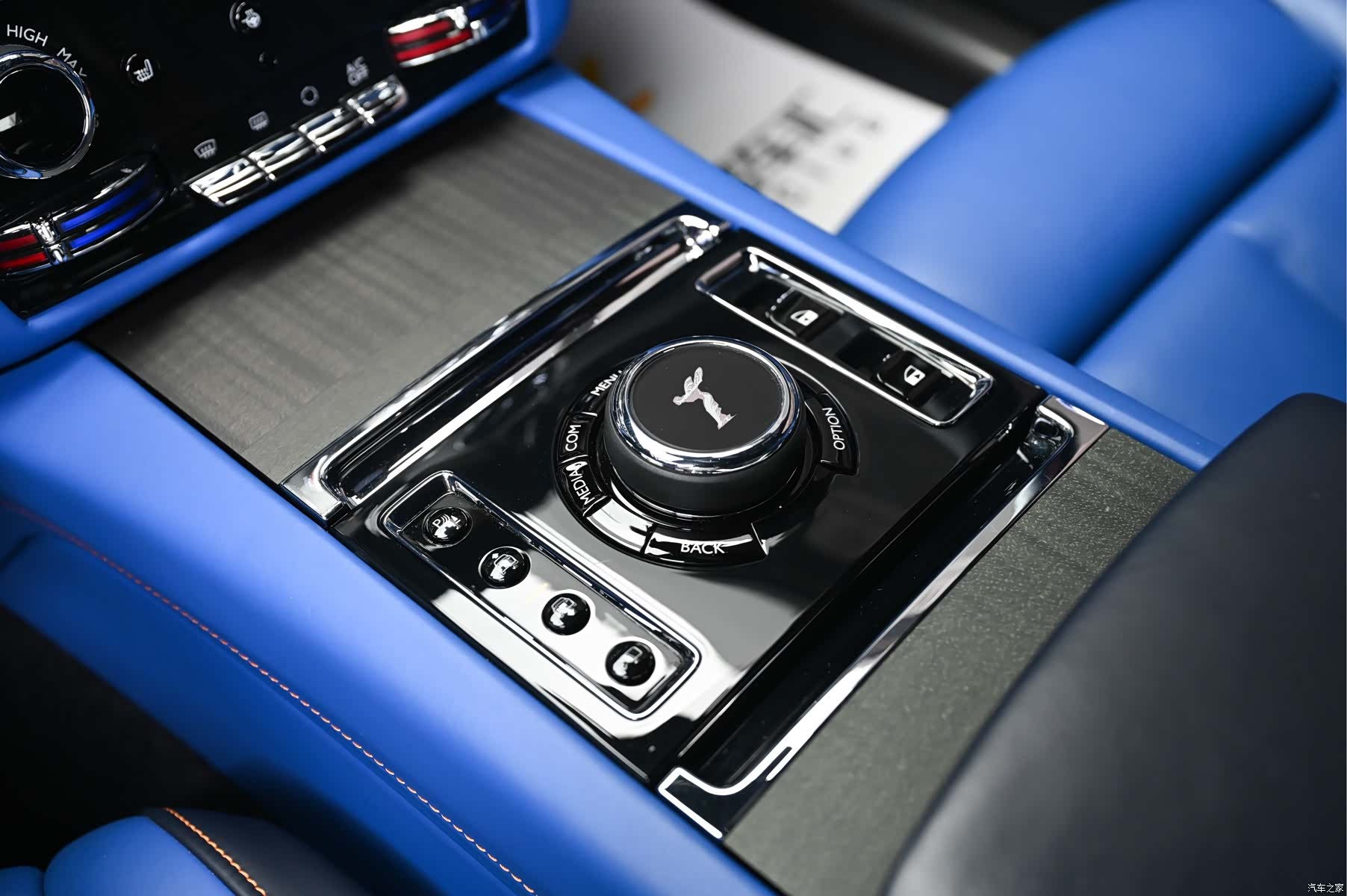 Rolls-Royce Ghost, 2022 14