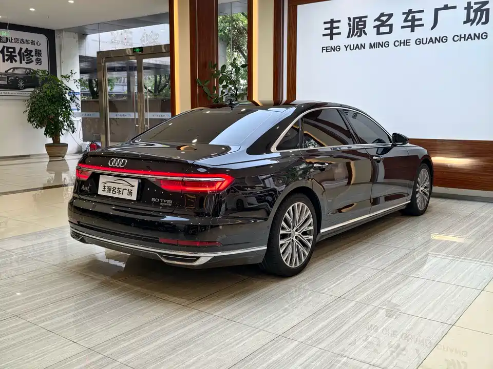Audi A8