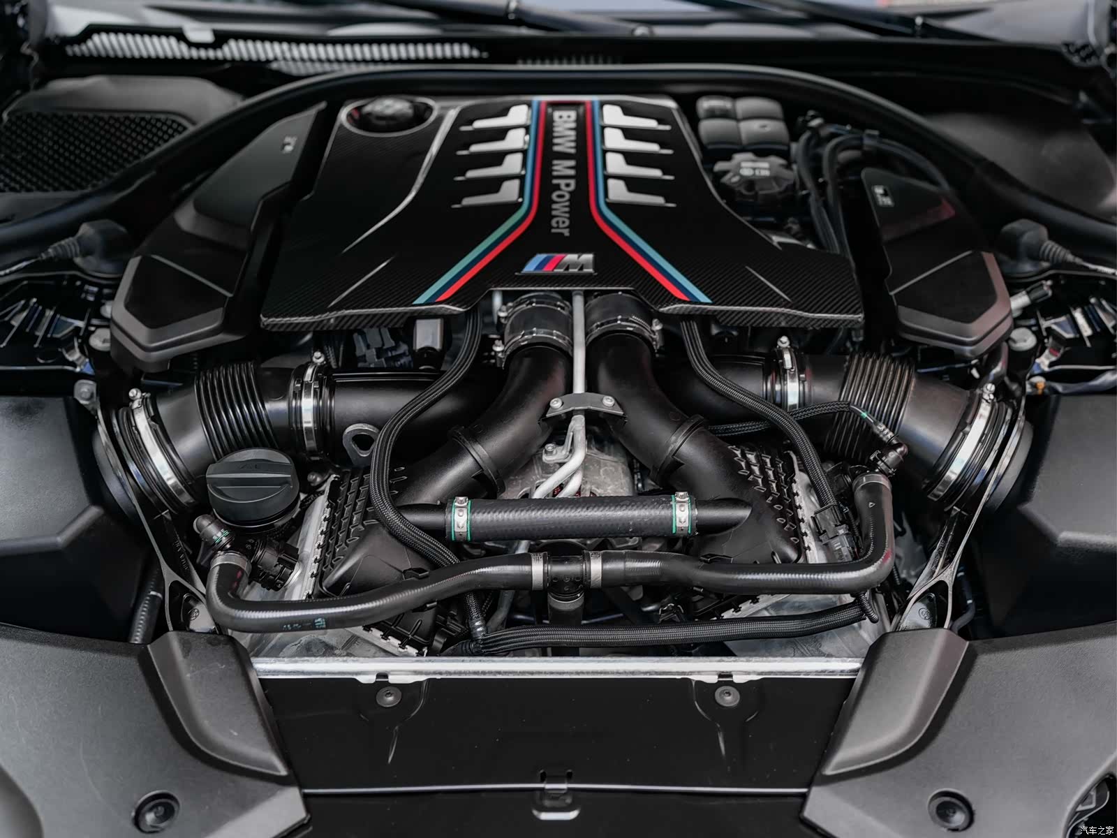 BMW M5, 2019 6