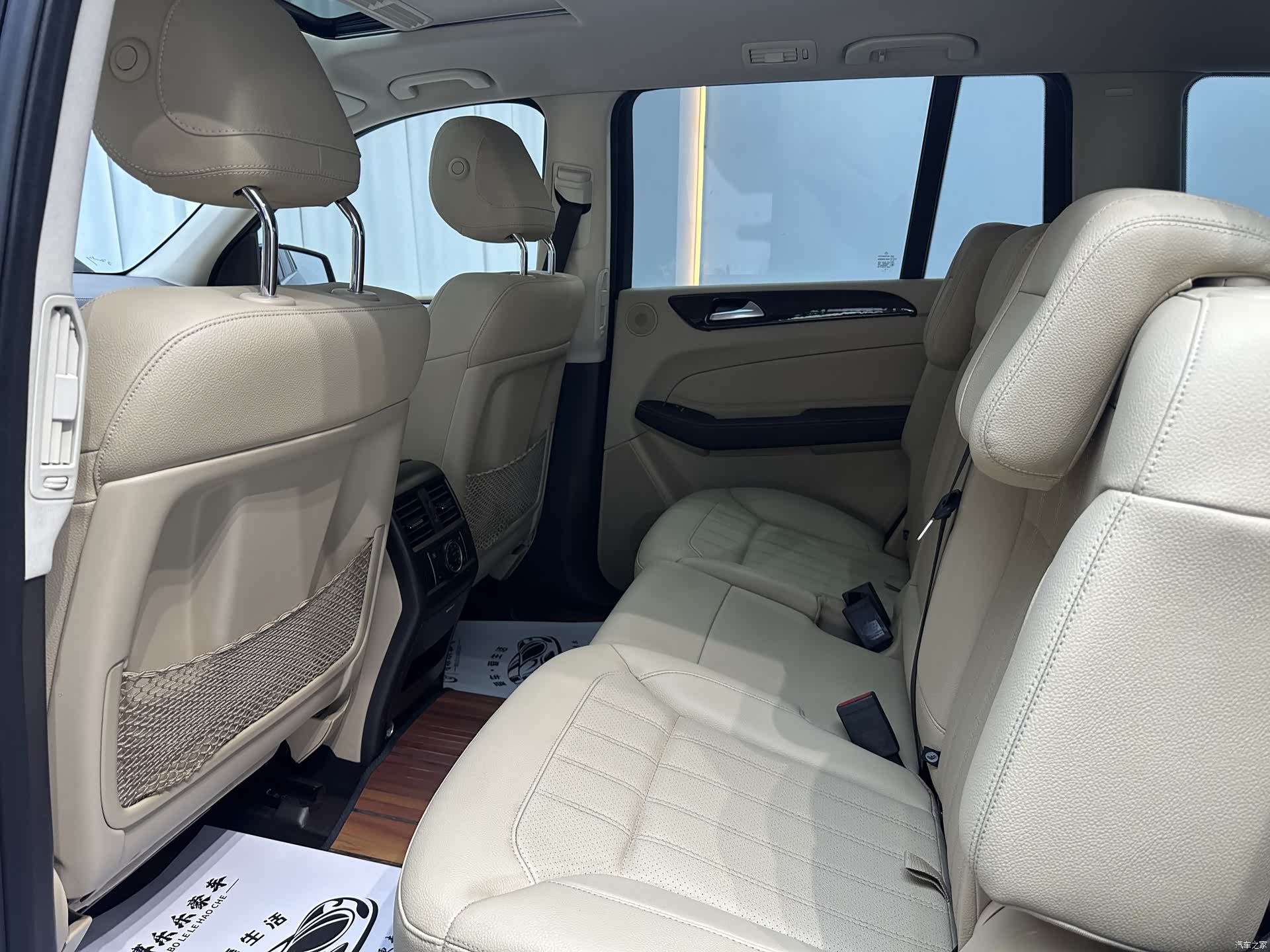 Mercedes-Benz GLS, 2017 все фото