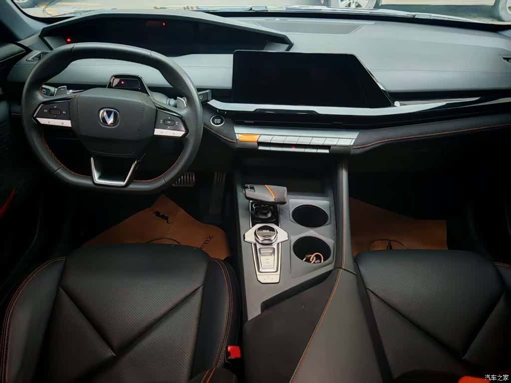 Changan UNI-V, 2022 9