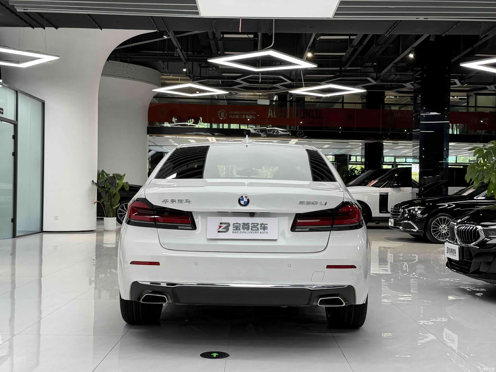 BMW 5 Series, 2022 12