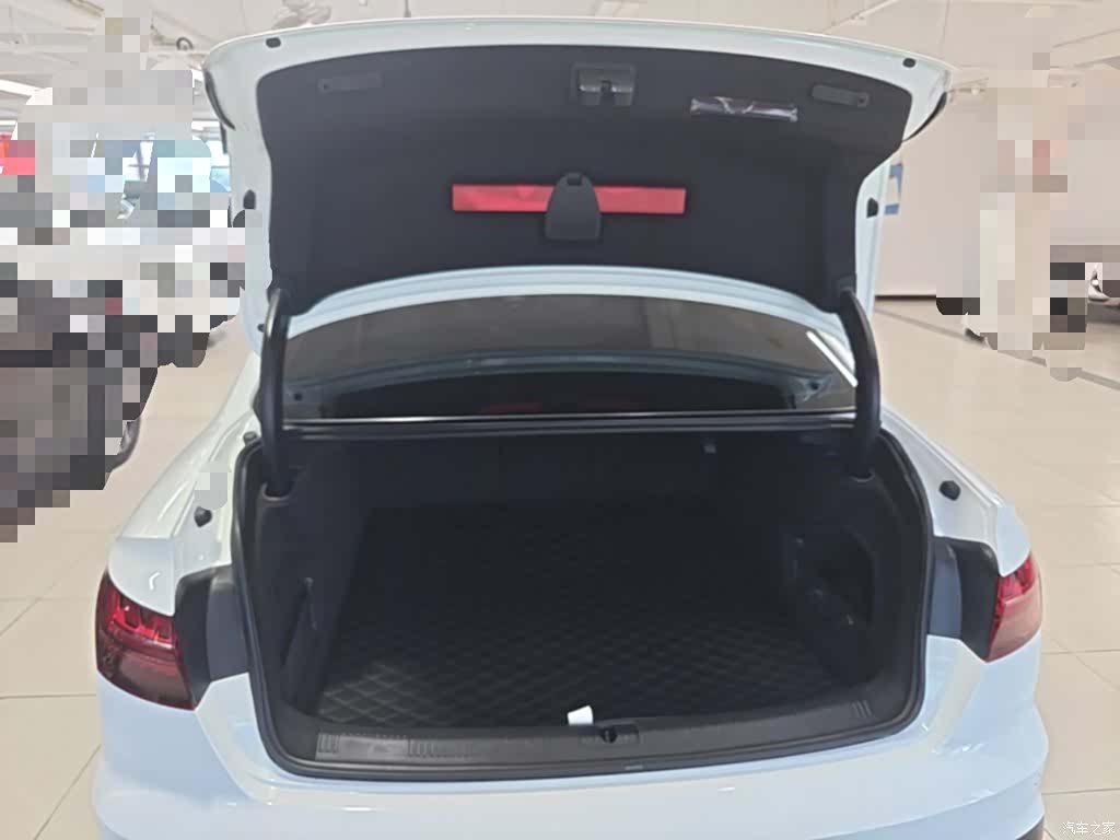 Audi A4L, 2023 19