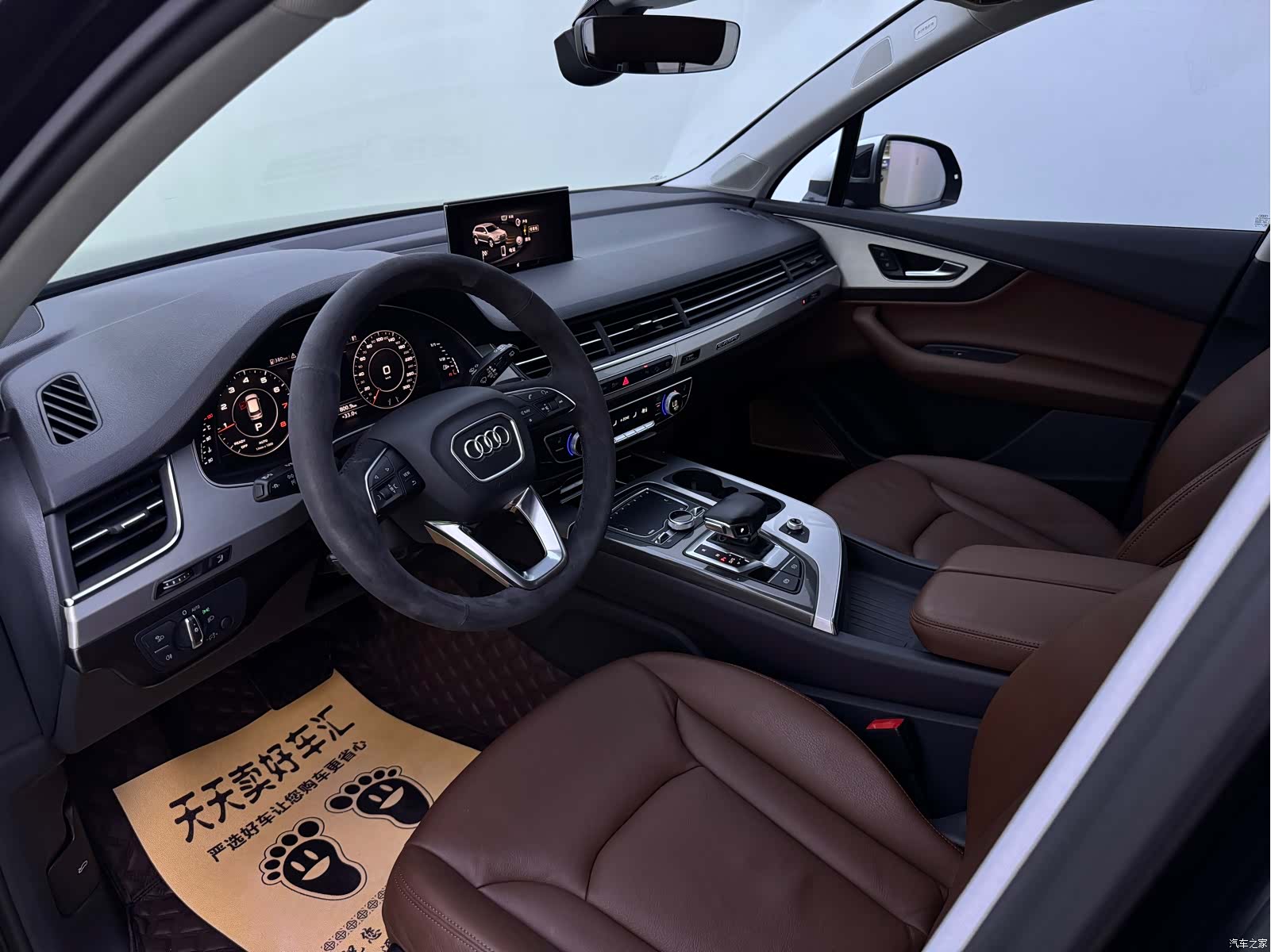 Audi Q7, 2019 все фото