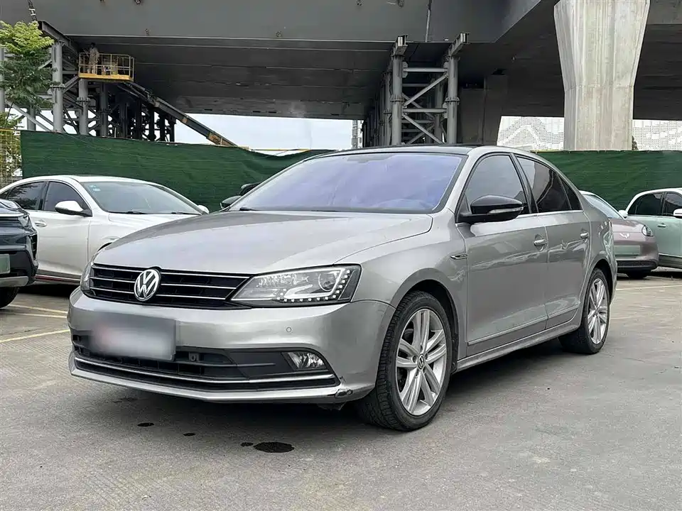 Volkswagen Sagitar