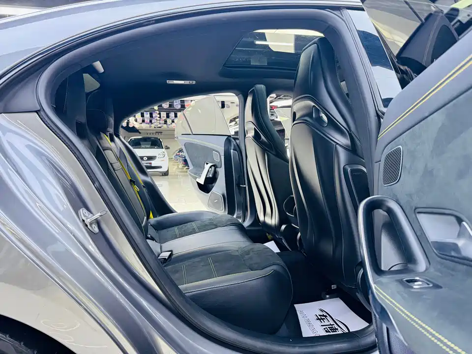 Mercedes-Benz CLA AMG