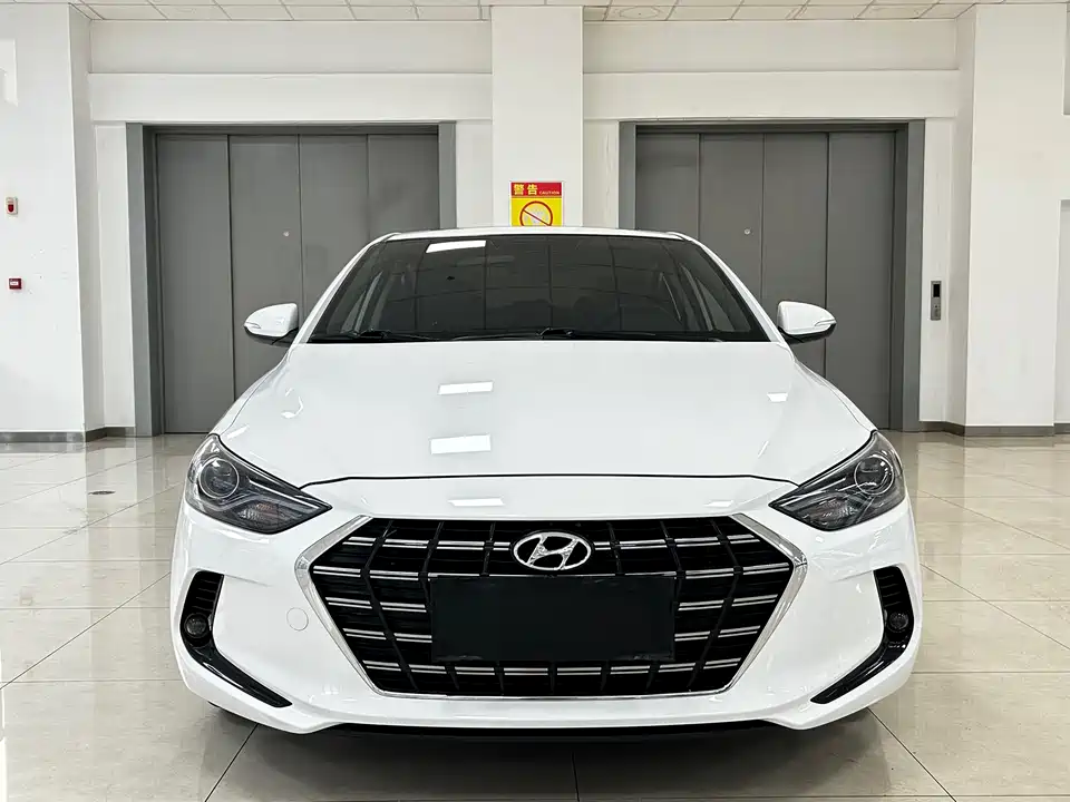 Hyundai Lead