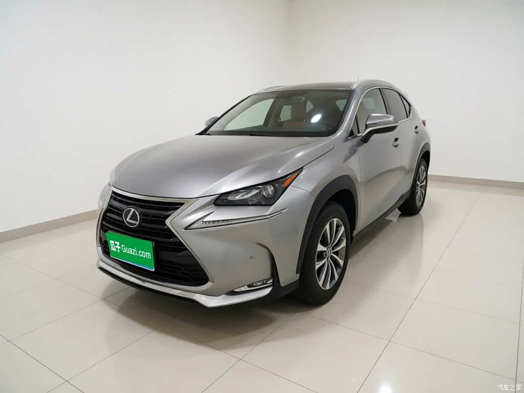 Lexus NX, 2015 1