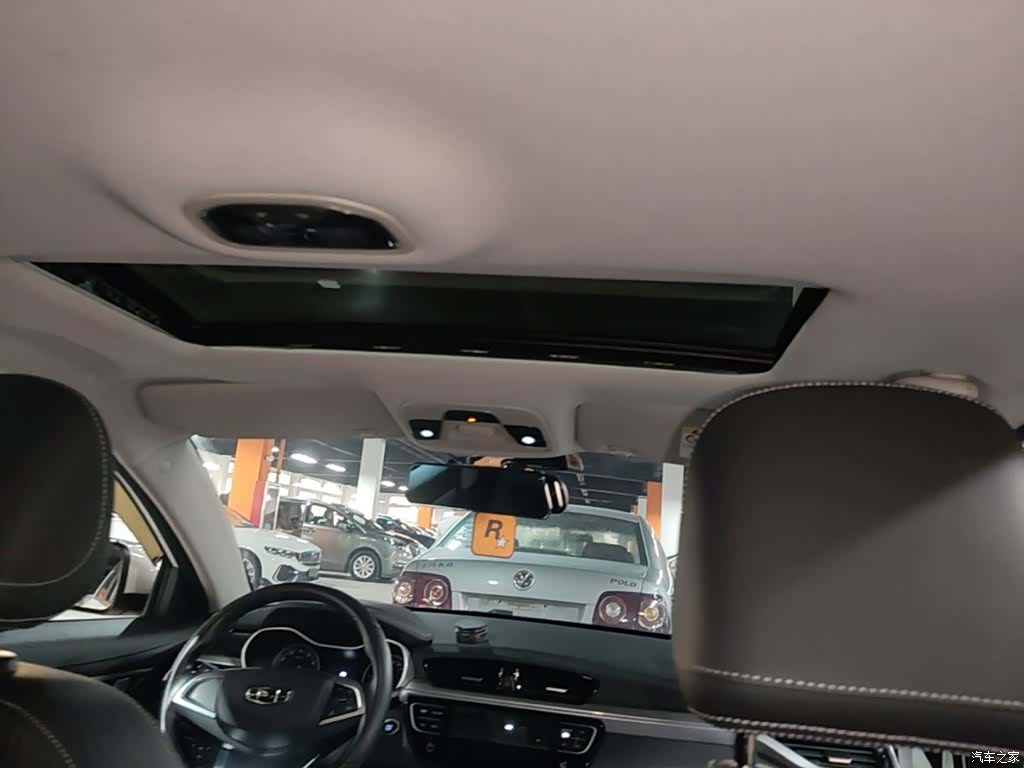 Geely Emgrand, 2020 18