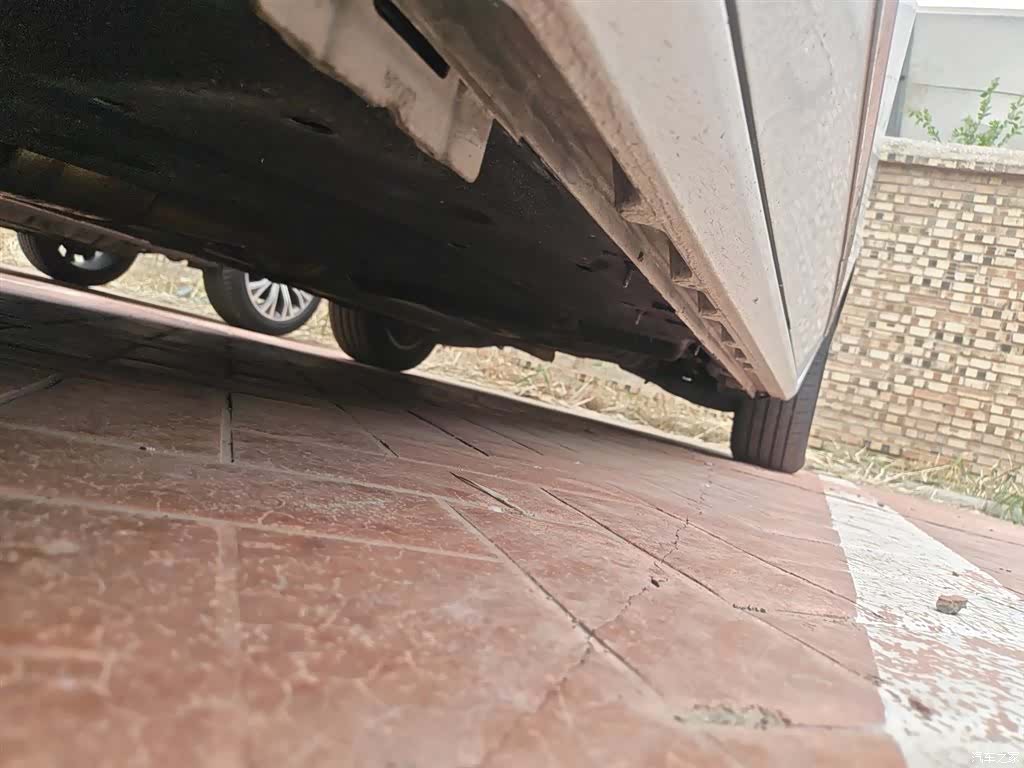 Buick GL8, 2019 19