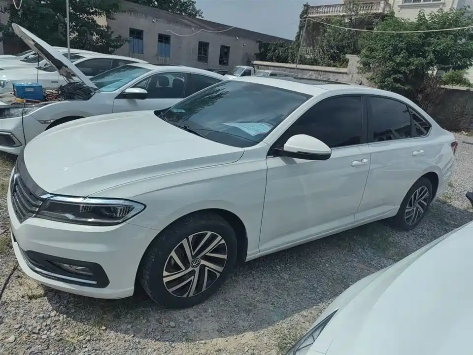 Volkswagen Lavida