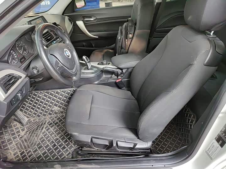 BMW 2 Series 2015 218i