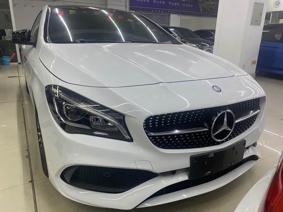 Mercedes-Benz CLA