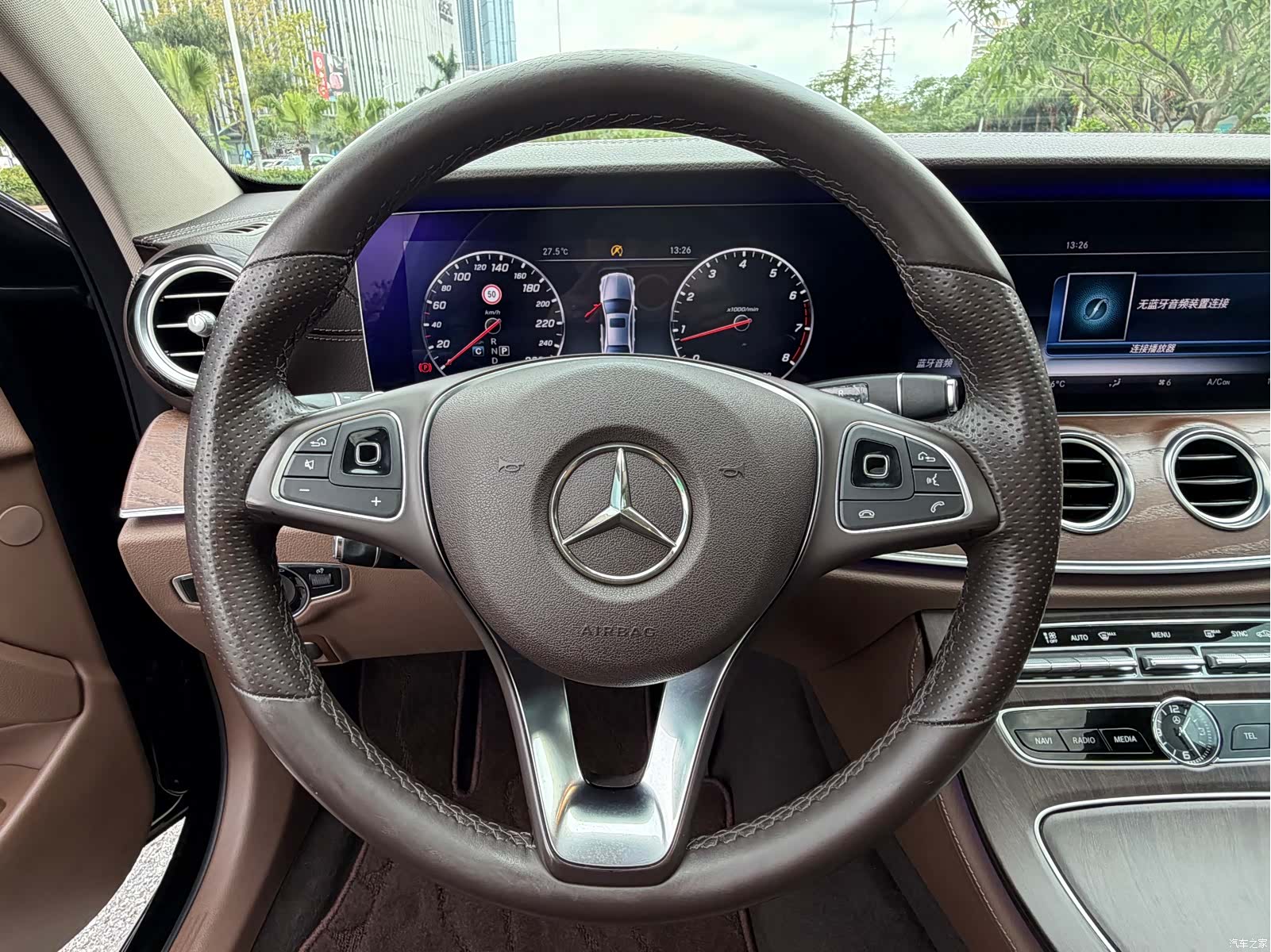 Mercedes-Benz E-Class, 2017 16