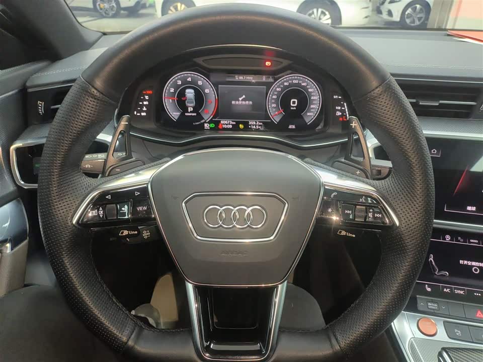 Audi A7L