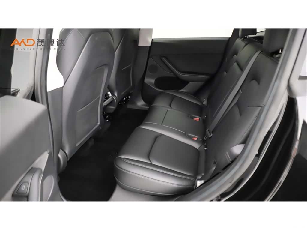 Tesla Model Y, 2023 7